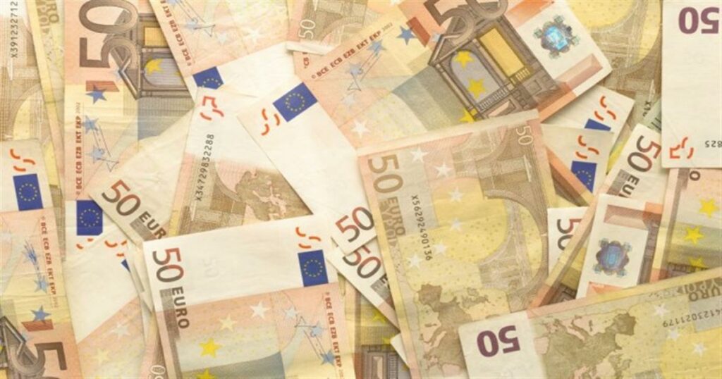 Μεγάλη ανάσα: «Άγνωστο» επίδομα 240 ευρώ που μπορούν να πάρουν ΟΛΟΙ οι Έλληνες πολίτες