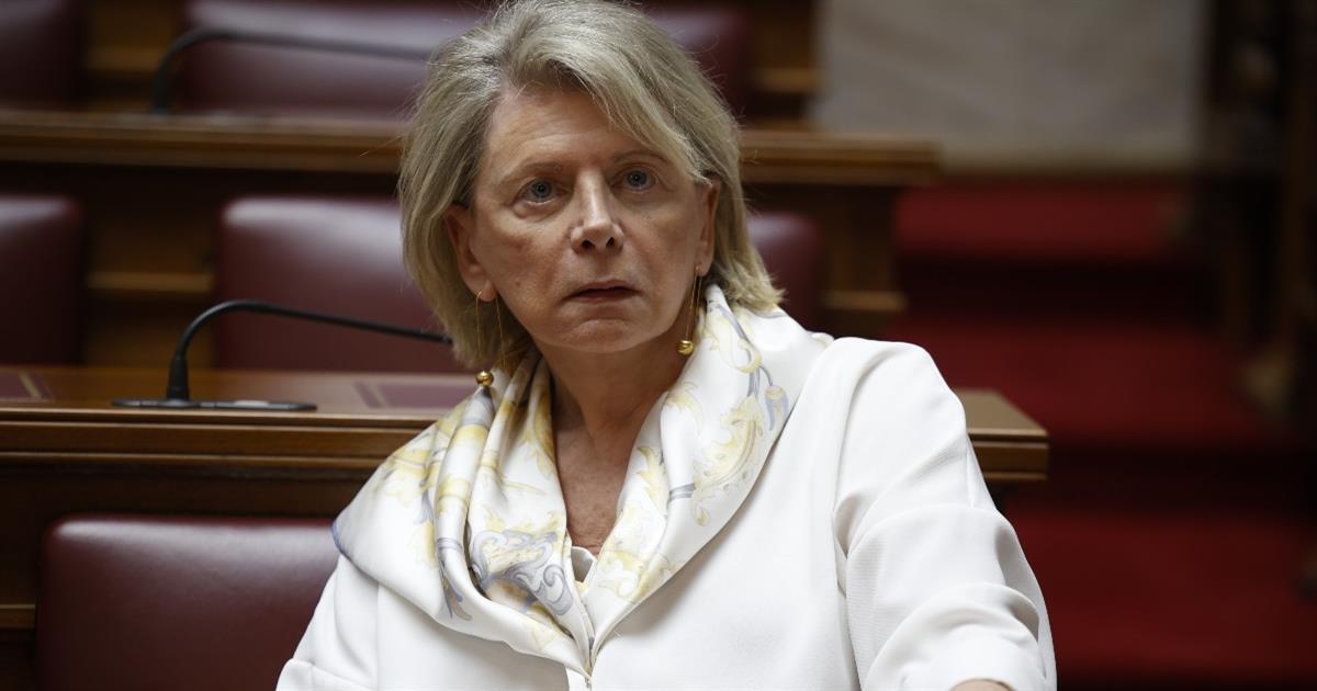 Έλενα Ακρίτα: «Έχω κάνει έκτρωση όταν ακόμα ήταν παράνομες, και τώρα την ίδια απόφαση θα έπαιρνα» – Η συγκλονιστική εξομολόγηση