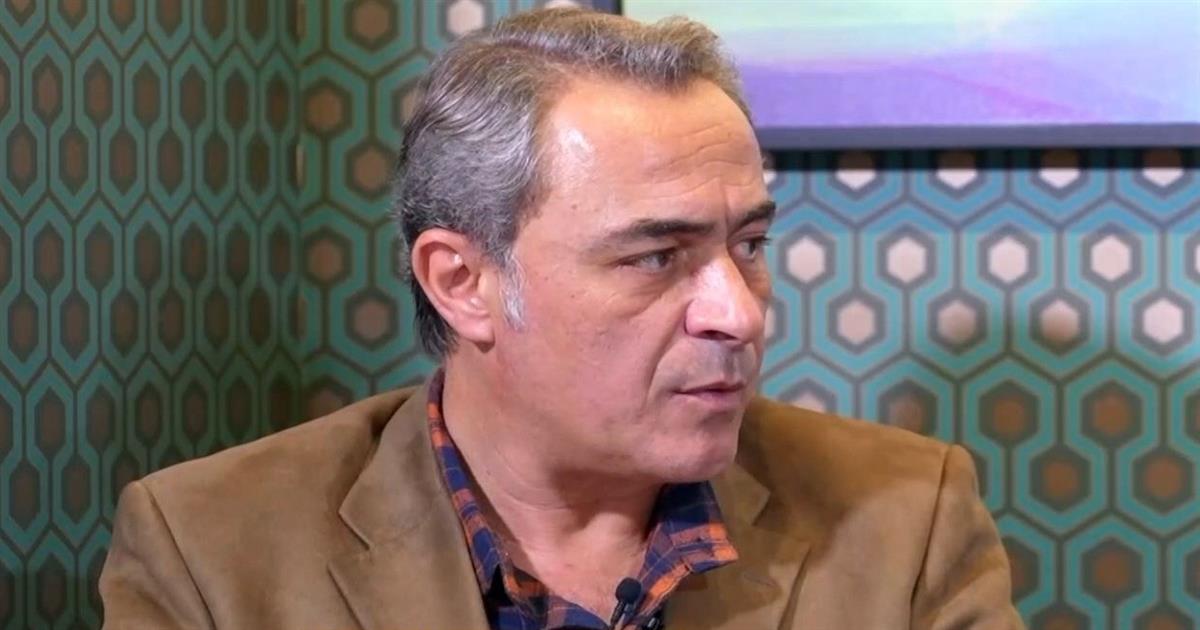 Θανάσης Κουρλαμπάς: «Έχω μετανιώσει για συμπεριφορές, έχω υπάρξει άδικος σε συνεργασίες»