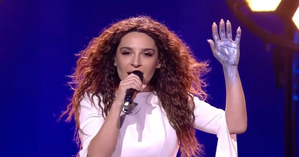 Eurovision: 3 επώνυμοι τραγουδιστές που εκπροσώπησαν την Ελλάδα και αποκλείστηκαν στον ημιτελικό