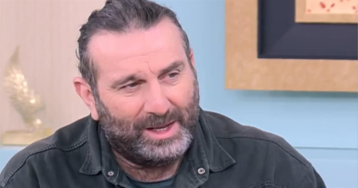 Ηλίας Βαλάσης: Η μεταφυσική στιγμή που έζησε παιδί – «Αν δεν υπήρχε αυτό το θαύμα, αυτή τη στιγμή δεν θα ζούσα»