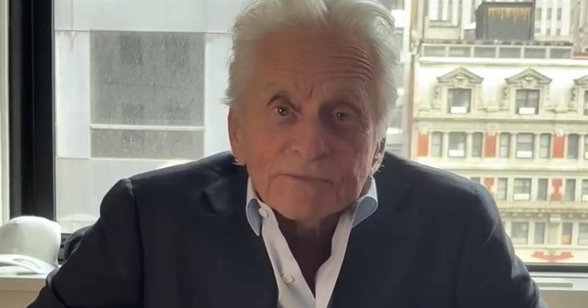 Μάικλ Ντάγκλας: Αγνώριστος ο θρύλος του Χόλιγουντ – Η εικόνα που προκάλεσε σοκ (Βίντεο)