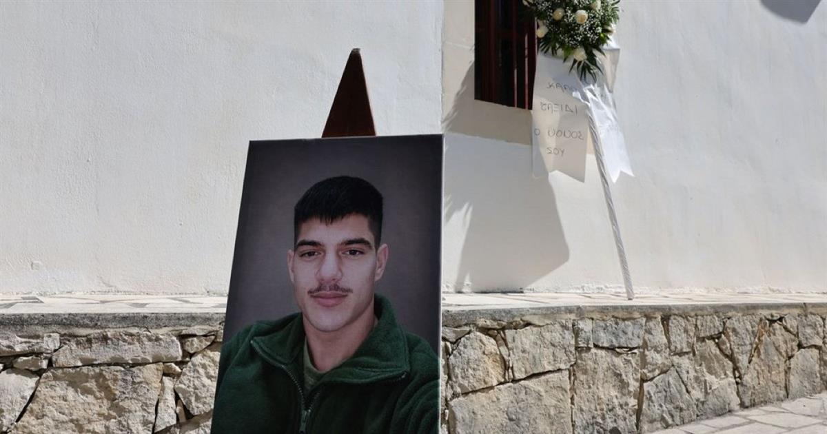 ΔΕΝ ΕΧΕΤΕ ΙΕΡΟ: ΤΙ ΕΚΑΝΑΝ ΣΤΟΝ ΤΑΦΟ ΤΟΥ ΝΙΚΗΤΑ ΜΙΑ ΒΔΟΜΑΔΑ ΜΕΤΑ ΤΗ ΔΟΛΟΦΟΝΙΑ ΤΟΥ