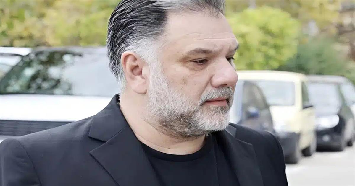 Συγκινεί ο Γρηγόρης Αρναούτογλου για την απώλεια του: «Δεν πρόλαβα να τον αποχαιρετήσω»