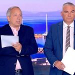 «Δυστυχώς μόλις μας ενημέρωσαν ότι…»: Κατέρρευσαν on air Κούτρας και Ντσούνος, ανακοίνωσαν ότι πέθαvε και διέκοψαν την εκπομπή