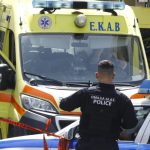 ΚΑΙ ΤΕΤΑΡΤΟΣ ΘΑΝΑΤΟΣ ΣΤΗΝ ΛΑΜΙΑ ΜΕΣΑ ΣΕ ΛΙΓΕΣ ΩΡΕΣ: ΝΕΚΡΟΣ ΤΩΡΑ ΕΝΑΣ 59ΧΡΟΝΟΣ ΠΑΤΕΡΑΣ ΔΥΟ ΠΑΙΔΙΩΝ, ΕΠΕΣΕ ΑΠΟ ΜΕΓΑΛΟ ΥΨΟΣ