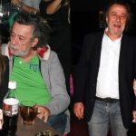Μελαχρινή κούκλα 18χρονη, “φτυστή” η μαμά της: Η κόρη της Κιμ Κίλιαν και του Μάκη Τριανταφυλλόπουλου μεγάλωσε & μαγνητίζει με την ομορφιά της