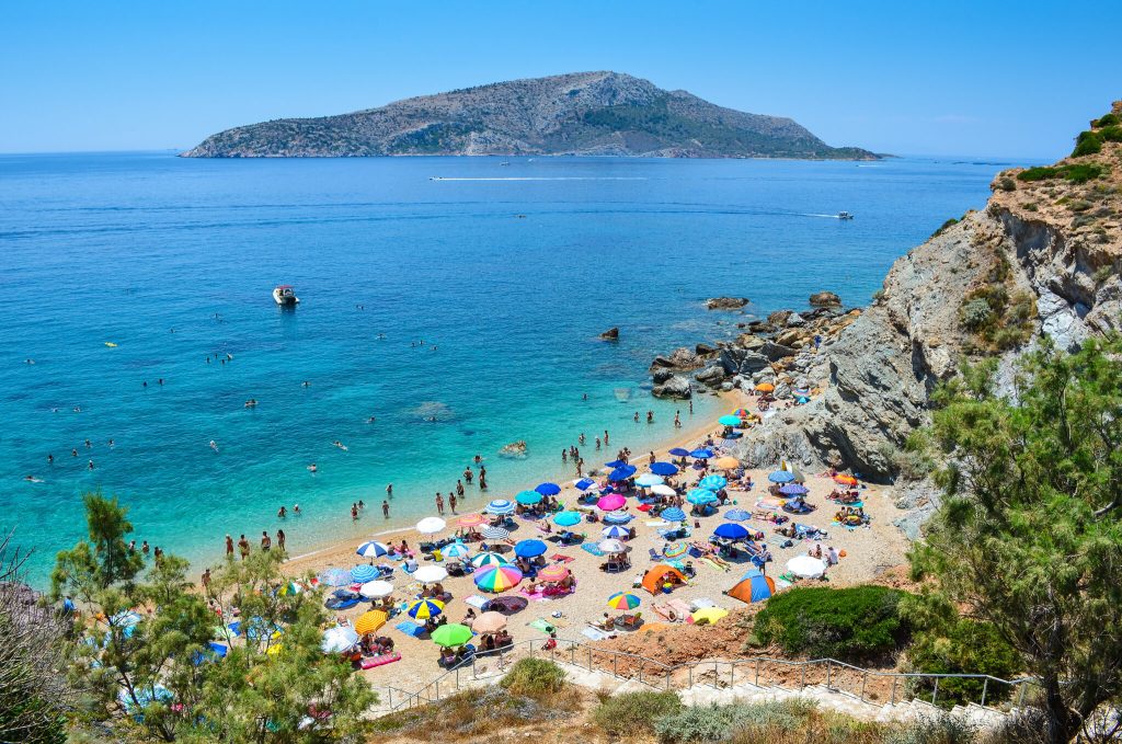 Προσοχή πριν βουτήξετε: Συναγερμός για 3 αγαπημένες παραλίες της Αττικής – Τι εντόπισαν οι έλεγχοι