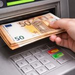 Χαμόγελα για χιλιάδες συνταξιούχους: Ο e-ΕΦΚΑ ανακοίνωσε τις πληρωμές – Πότε θα δείτε τα χρήματα στους λογαριασμούς