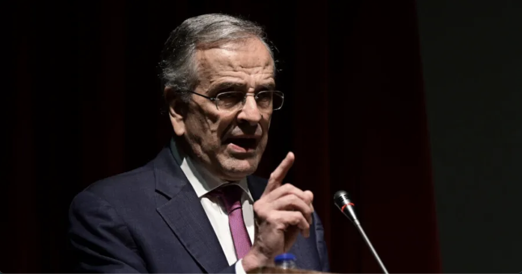 Ανατροπή στις πολιτικές εξελίξεις: Όλα τα ονόματα που βρίσκονται δίπλα στον Αντώνη Σαμαρά