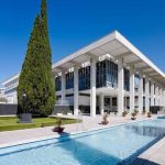 Ευκαιρία για δουλειά στην Αθήνα: Η Αμερικανική Πρεσβεία άνοιξε προσλήψεις – Οι ειδικότητες και οι αποδοχές