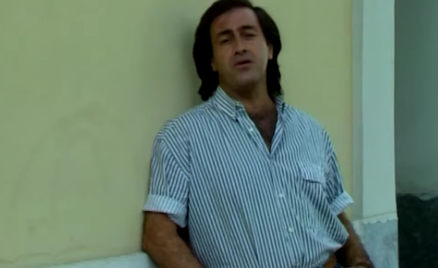 Βαρύ πένθος: Πέθανε ο αγαπημένος Έλληνας τραγουδιστής που λάτρεψε μια ολόκληρη γενιά