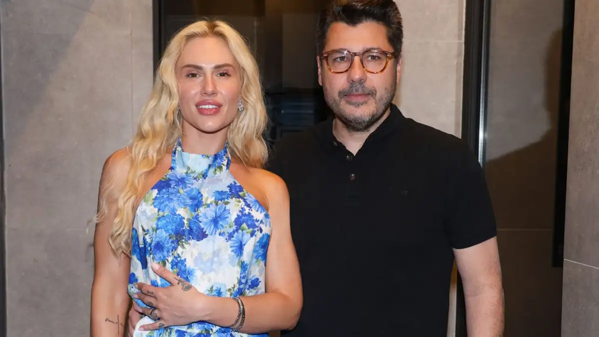 Συγκλονίζει ο Λάμπρος Κωνσταντάρας: «Δεν ταιριάξαμε…» – Τα λόγια του μετά τον χωρισμό