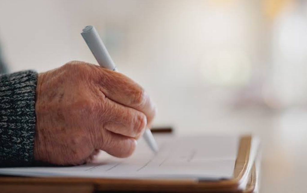 Πριν λίγο έγινε γνωστό: Ευxάριστα νέα για όλους τους συνταξιούχους, τι ανακοινώθnκε από Υπουργό