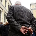 ΕΚΤΑΚΤΟ: «Μπλόκο» στις συντάξεις – Τι αλλάζει άμεσα