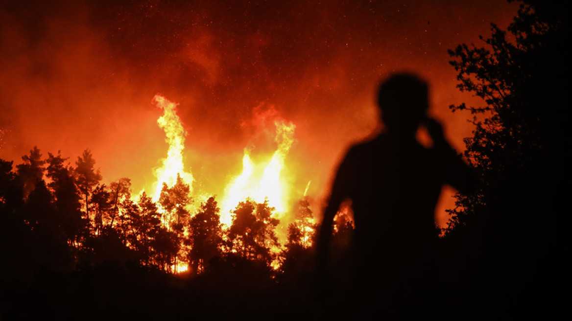 Φωτιά στις Οινούσσες Σερρών – Μήνυμα του 112 για εκκένωση του οικισμού