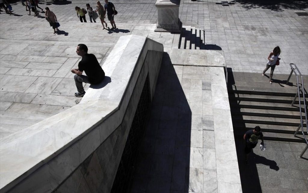 Καύσωνας: Υποχρεωτικό διάλειμμα από την δουλειά για 4 ώρες αύριο Τετάρτη- Ποιους αφορά