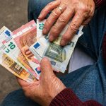 Μόλις ανακοινώθηκε από τον ΕΦΚΑ – Μπαίνουν τα χρήματα στους λογαριασμούς