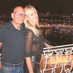 Χωρισμός-βόμβα στην ελληνική showbiz: Ήταν χώρια εδώ και μήνες και δεν το είχε καταλάβει κανείς