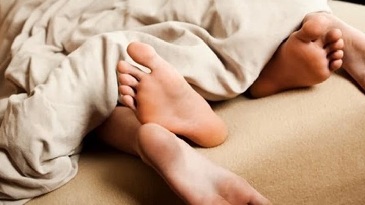 ο «καuτό» παρασκήνιο πίσω από το Νεο σκάνδαλο στην ελληνική showbiz: Το Μεγαλοστέλεχος και το διάσημο πρόσωπο που ζουν κρυφό έρwτα