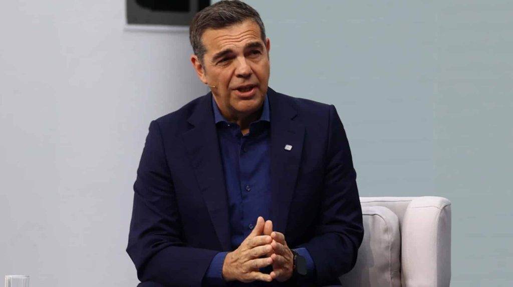 Τσίπρας: «Δεν πήγα στο Columbia, έμαθα αγγλικά σε φροντιστήριο, γι’ αυτό δεν έχω καλή προφορά»