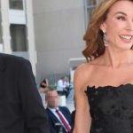 Ιέρεια της κομψότητας η Τατιάνα Στεφανίδου: Εμφανίστηκε με κατάμαυρο φόρεμα και αριστοκρατικές γόβες και μαγνήτισε όλα τα βλέμματα
