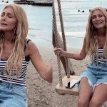 Όλοι μιλάνε για την Νατάσα Θεοδωρίδου – Τραγούδησε ακαπέλα Μάνο Χατζιδάκι με φόντο το απέραντο γαλάζιο και αποθεώθηκε