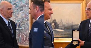 Συνάντηση Δένδια με τον πιλότο που έκανε την αναγκαστική προσγείωση του F-16 στην Ζάκυνθο