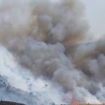 ΦΩΤΙΑ ΤΩΡΑ ΣΤΗ ΧΩΡΑ ΜΑΣ – ΚΑΙΓΕΤΑΙ ΠΑΝΕΜΟΡΦΟ ΔΑΣΟΣ
