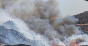 ΦΩΤΙΑ ΤΩΡΑ ΣΤΗ ΧΩΡΑ ΜΑΣ – ΚΑΙΓΕΤΑΙ ΠΑΝΕΜΟΡΦΟ ΔΑΣΟΣ