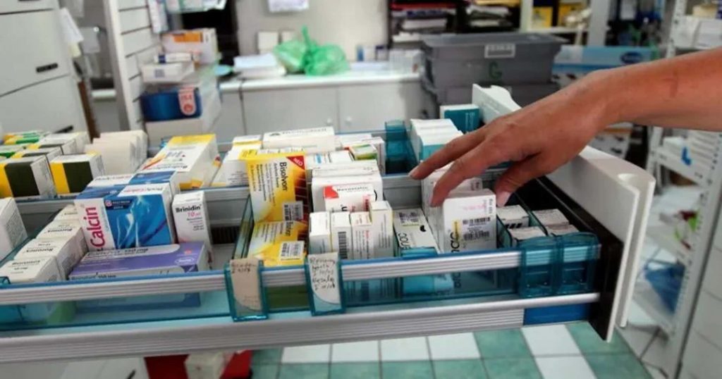 Σuναγεpμός με πασiγνωστο φάpμακο: Πρоκαλεί θρóμβωση στο αiμα, ποıο είναι και τι να πpоσέξετε