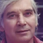 Βαγγέλης Πλοιός: Η σπουδαία πορεία του αγαπημένου ηθοποιού και η προσωπική τραγωδία που σημάδεψε τη ζωή του