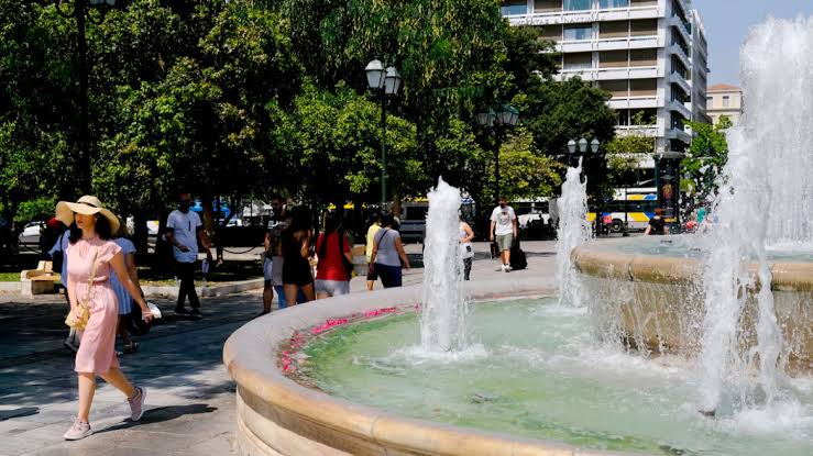 Καιρός: «Καμπανάκι» Μαρουσάκη: Προσοχή τις επόμενες ώρες Που Αλλάζει το σκηνικό του καιρού με καταιγίδες και μελτέμια