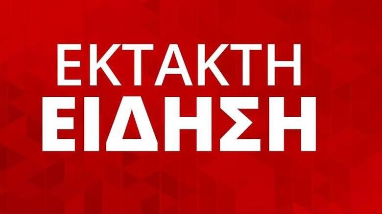 ΧΑΜΟΣ ΜΕΣΑ ΣΤΗ ΒΟΥΛΗ: ΒΟΥΛΕΥΤΗΣ ΤΗΣ ΑΝΤΙΠΟΛΙΤΕΥΣΗΣ ΠΕΤΑΞΕ ΑΥΓΑ ΣΤΟΝ ΠΡΩΘΥΠΟΥΡΓΟ