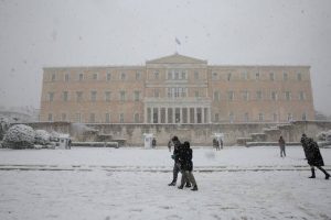 Καιρός: Πότε θα πέσει η θερμοκρασία – Ποια θα είναι η τελευταία μέρα που θα έχουμε ζέστη και μετά θα ξεκινήσει… χειμώνας – Ανάλυση Κολυδά