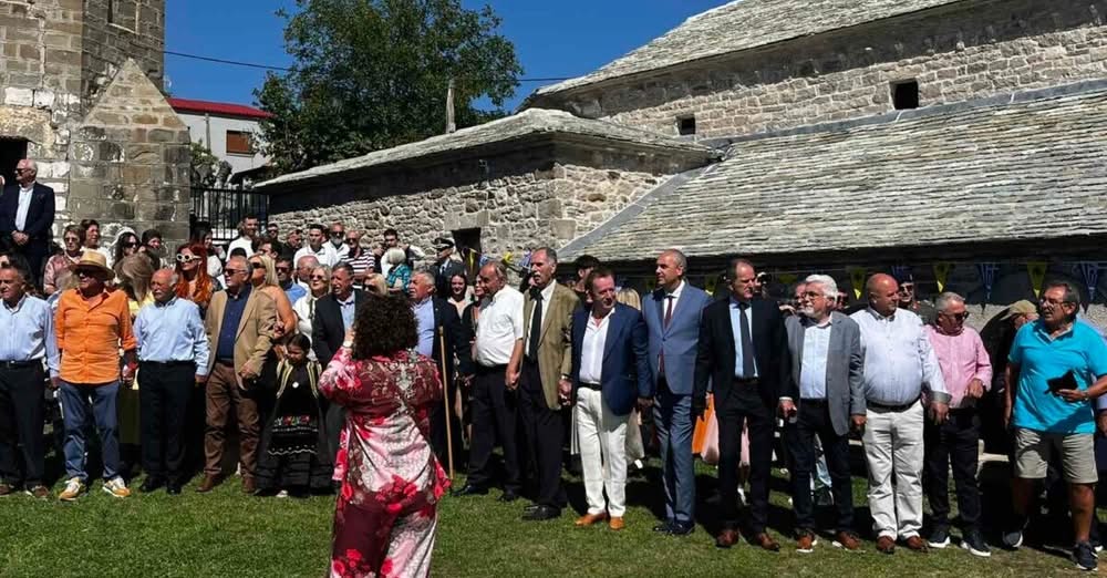 Ένταση στη Σαμαρίνα με στελέχη της ΝΔ – Έδιωξαν Σδούκου, Γκιουλέκα, Χαρακόπουλο από γλέντι