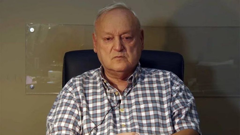 “Η μαμά δε δεχόταν” – Μαθεύτηκε γιατί η γυναίκα του Σταύρου Γεωργίου τον εγκατέλειψε όταν οι κόρες τους ήταν 2 ετών