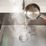 Μην πετάτε ποτέ το βρασμένο νερό από τα μακαρόνια στο νεροχύτη