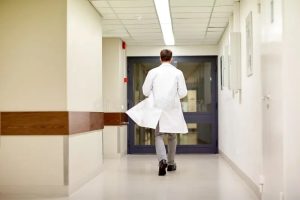 ΓΕΜΙΖΕΙ ΜΕ ΤΟΝ ΙΟ ΠΟΥ ΟΛΟΙ ΦΟΒΟΥΝΤΑΙ Η ΕΛΛΑΔΑ: ΣΤΟ «ΚΟΚΚΙΝΟ» Η ΑΤΤΙΚΗ – ΤΟ ΠΡΩΤΟ ΣΥΜΠΤΩΜΑ ΠΟΥ ΘΑ ΕΜΦΑΝΙΣΕΙΣ ΜΟΛΙΣ ΚΟΛΛΗΣΕΙΣ