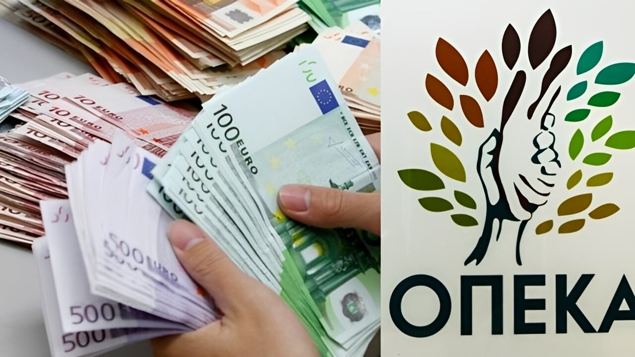 Μόλις «κλείδωσαν» οι πληρωμές για αύριο: Ουρές στα ΑΤΜ – Τι ώρα μπαίνουν τα χρήματα στους λογαριασμούς