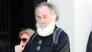 Θοδωρής Κατσαφάδος: Η εξομολόγηση για την απώλεια της συζύγου του – “Δυστυχώς δεν τα έχει όλα αυτά”