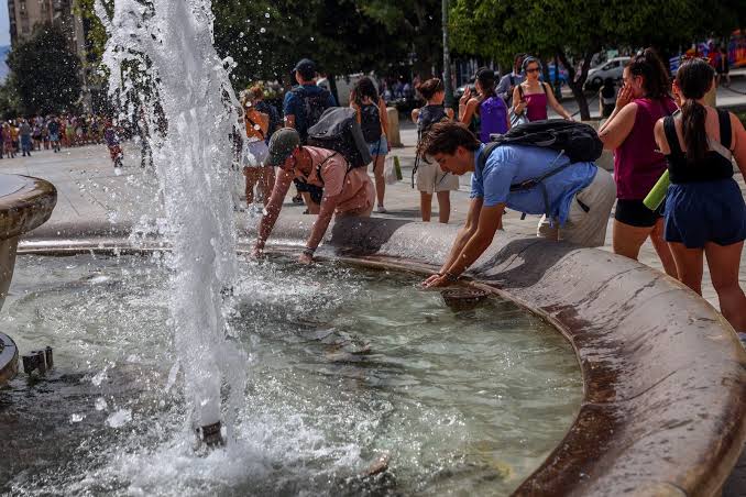 Γιώργος Τσατραφύλλιας- Καιρός: Έρχεται καύσωνας με 40άρια – Που θα “καούνε” τις επόμενες ημέρες