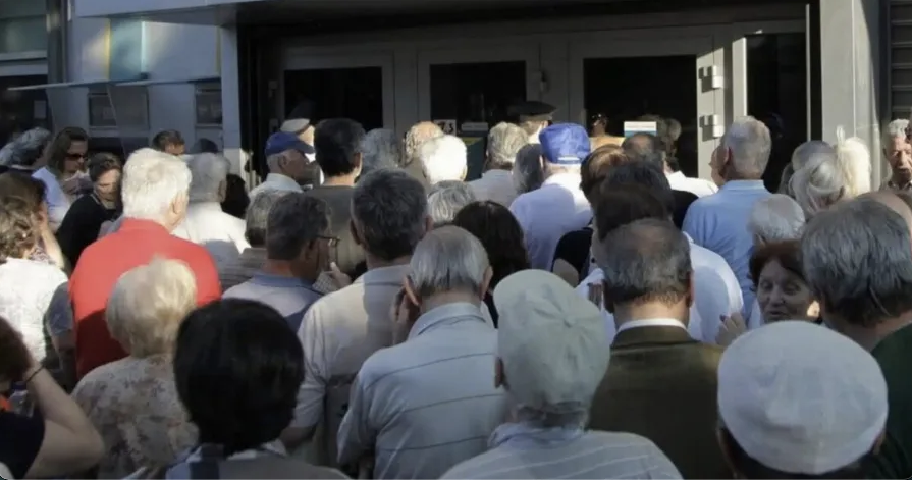 Σύνταξη μετά τα 62; Οι αλλαγές που επηρεάζουν τους σημερινούς 55άρηδες – έρχονται οι αλλαγές που “έτρεμαν” όλοι