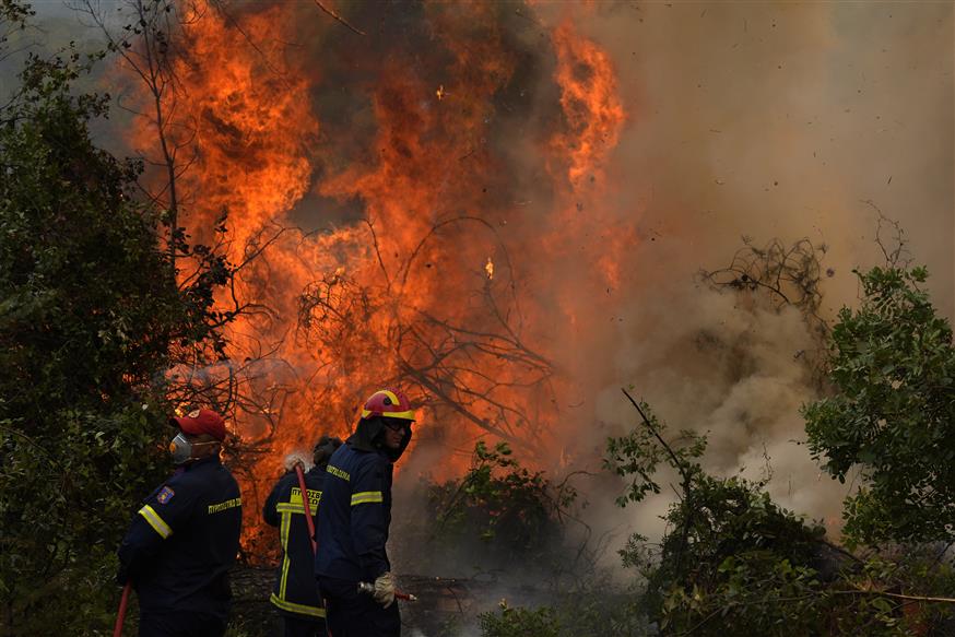 ΣΥΝΑΓΕΡΜΟΣ ΤΩΡΑ: Ξέσπασε νέα πυρκαγιά – Μεγάλη κινητοποίηση, μάχη με τις φλόγες