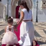 Συγκλονίζει η Μαρία Μενούνος: Γονάτισε μπροστά στην Παναγία με την κόρη της – «Κανένα κόκκινο χαλί δεν συγκρίνεται…»