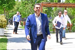 Ραγδαίες εξελίξεις με τον Αλέξη Τσίπρα: Με αυτή πάει για τη νίκη – Η γνωστή δημοσιογράφος που κατεβαίνει υποψήφια