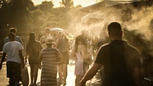 Καιρός: Λίγες μέρες διάλλειμα και μετά πάλι θα “σκάσουμε” – Δείτε Πότε Έρχεται το νέο κύμα καύσωνα