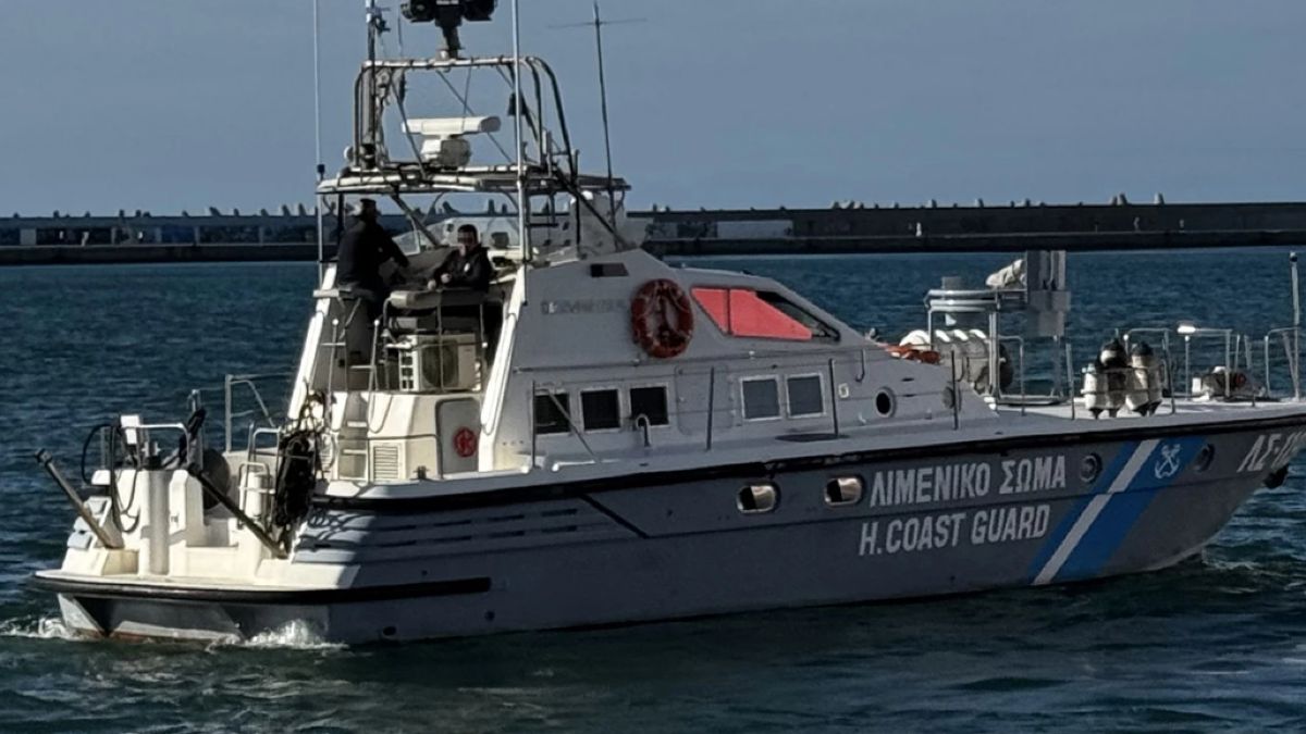 Σε κατάσταση σοκ οι λουόμενοι σε γνωστή παραλία – Εντοπίστηκε νεκρός στη θάλασσα – Συναγερμός στο Λιμενικό