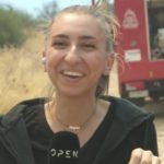 Ανατροπή με τα γέλια της Σιαμπάνου στα καμένα – Αυτός είναι ο λόγος που η ρεπόρτερ γελούσε στον “αέρα” – “Θα το βγάλω σε βίντεο”