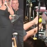 Χαμός με πασίγνωστη Ελληνίδα τραγουδίστρια: Έφαγε τούμπα πάνω στη σκηνή